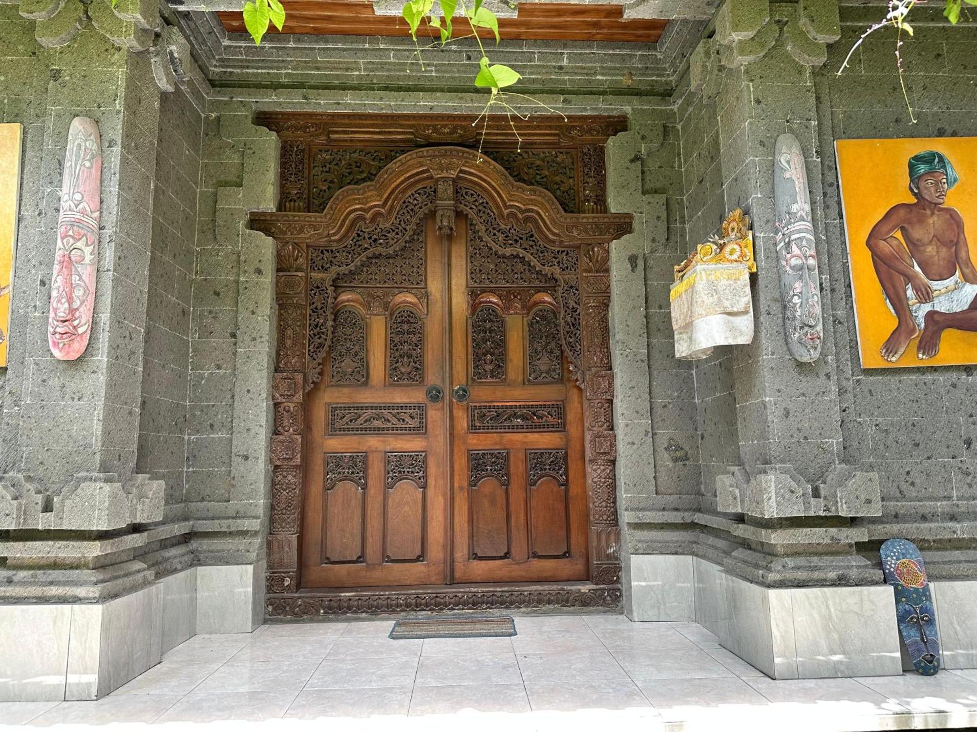 타겔 카르사 하우스 호텔 우붓 외부 사진